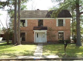 9931 Pine Pass Dr, Houston, TX 77070