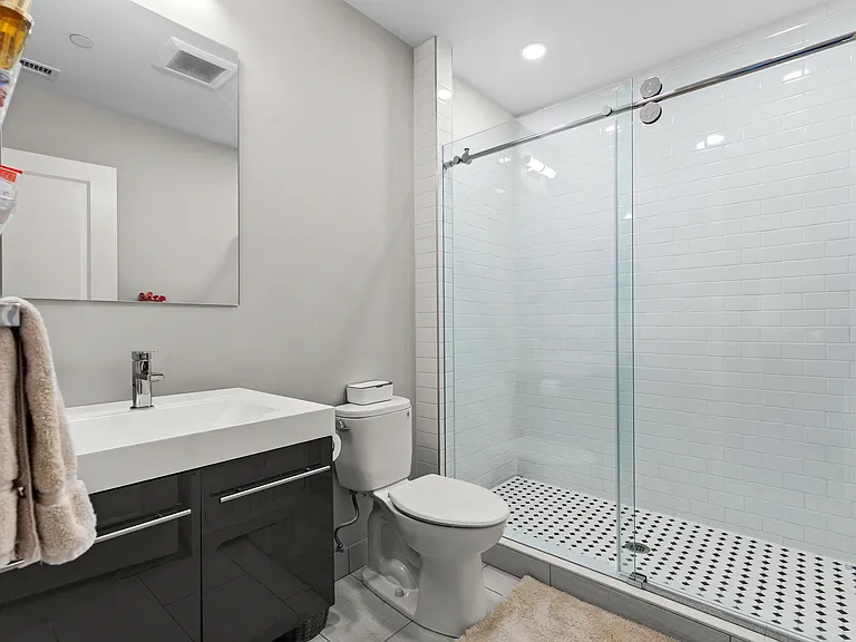 10 Taber St #508 — Photo 8