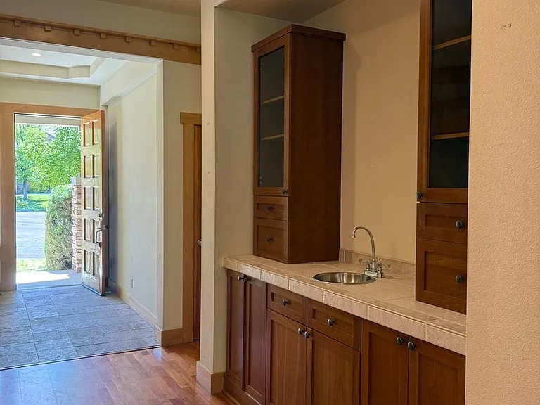5041 Fall Colors Ct — Photo 2