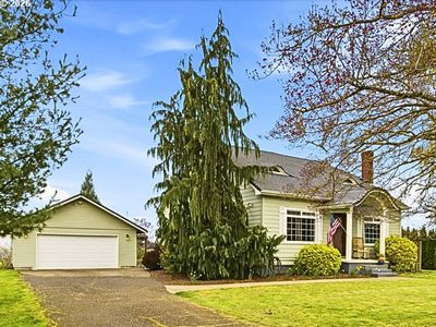 8235 72nd Ave NE, Salem, OR, 97305