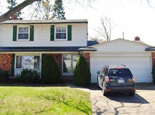 3848 Pall Dr, Warren, MI 48092
