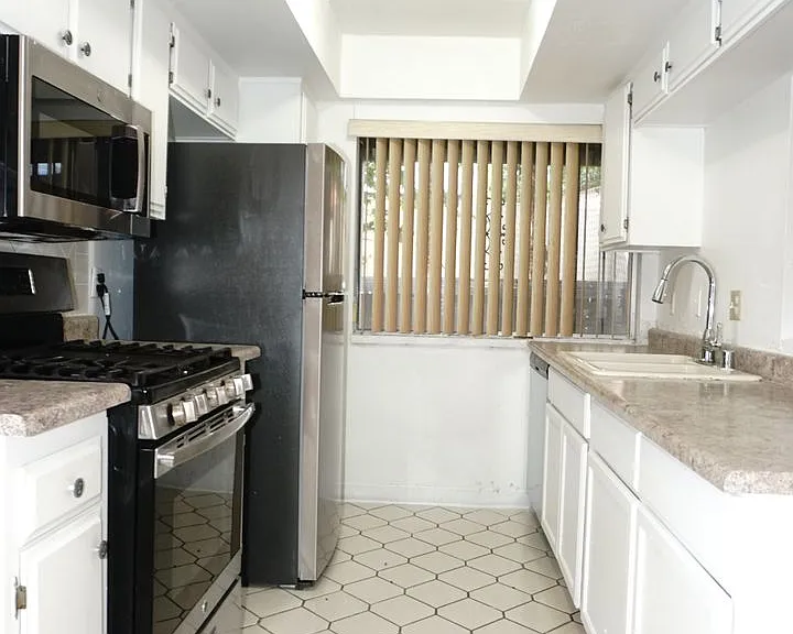 1405 Vegas Valley Dr #225 — Photo 8