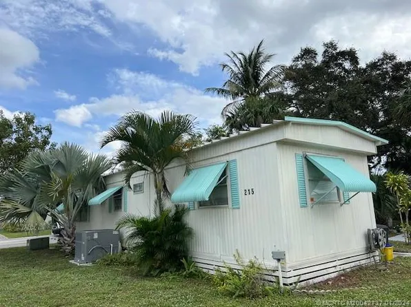 2555 Pga Blvd Lot 215, Palm Beach Gardens, FL 33410