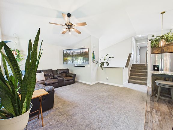 4th image of 38377 Hunters Ridge Trl