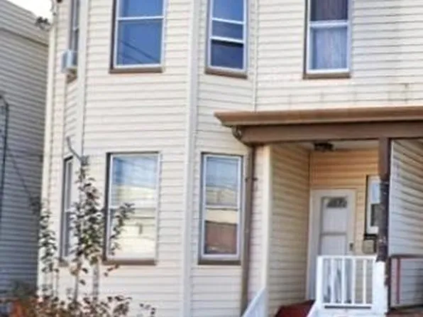 324 S Spring St, Elizabeth, NJ 07201