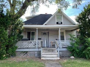 1005 N Prospect Ave, Champaign, IL