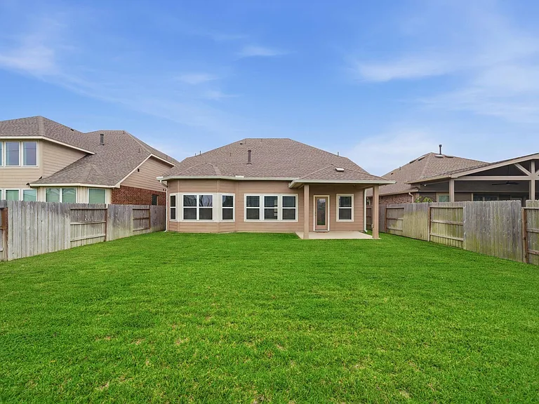 21419 Waldenburg Pl — Photo 20