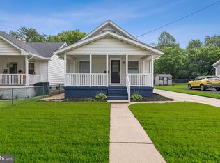 38 Pressey St, Hammonton, NJ 08037