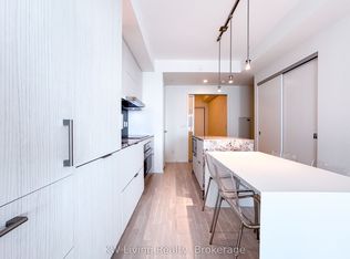 1 Bloor St E UNIT 6107, Toronto, ON M4W 0A8