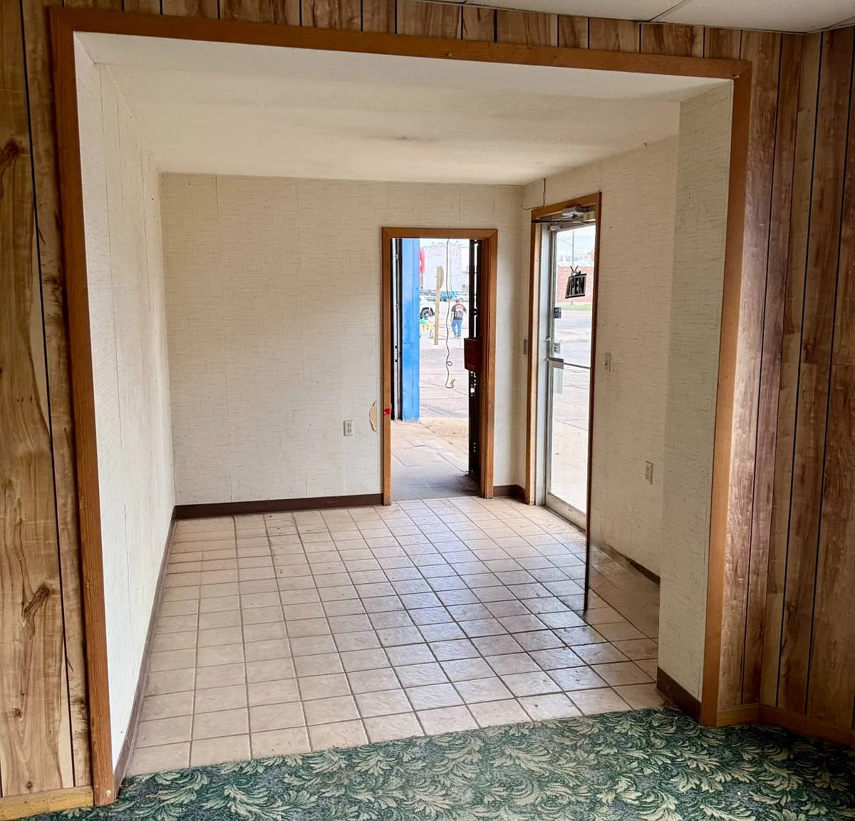 Studio, $1,500 — Photo 4