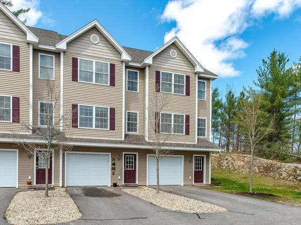 37 Crestview Lane, Rochester, NH 03869