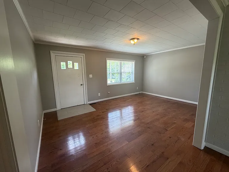 6720 Blue Springs Pkwy #1 — Photo 2