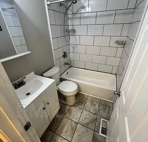 3901 Peachtree Ave — Photo 11