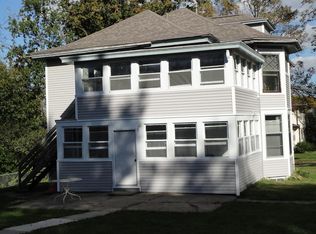 821 Tremont St, Cedar Falls, IA 50613