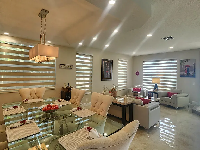 1851 Corsica Dr — Photo 27