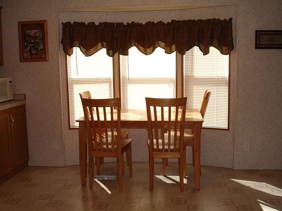 2nd image of 2522 Huntington Park Dr