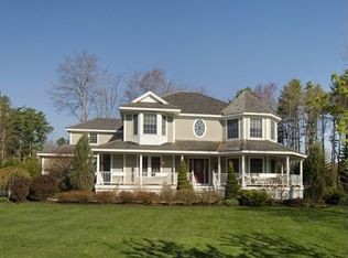 12 Rivers Edge Dr, Kennebunk, ME 04043