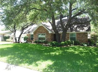 6916 Wycliff St, Fort Worth, TX 76116