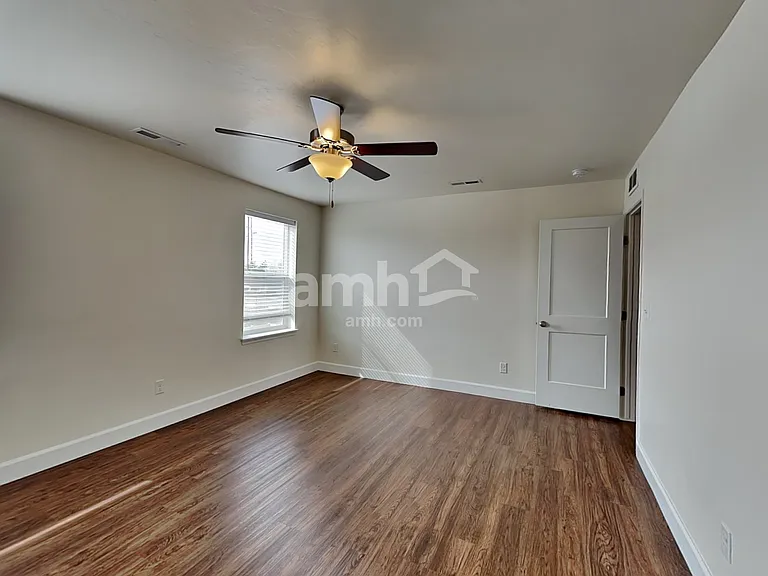1511 S Horton St — Photo 12