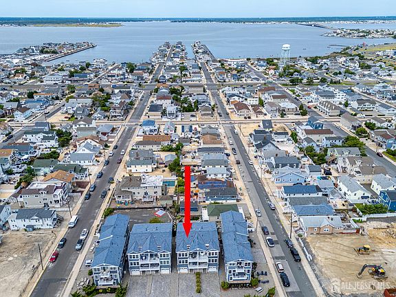 5th image of 1401 N Ocean Ave #5