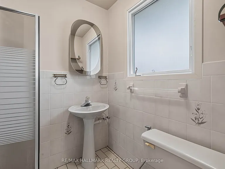 1038 Arnot Rd — Photo 23