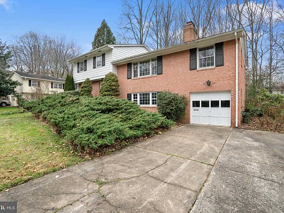 2nd image of 3310 Mill Springs Dr