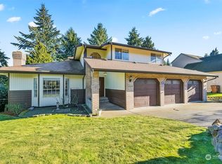 3625 Northshore Blvd NE, Tacoma, WA