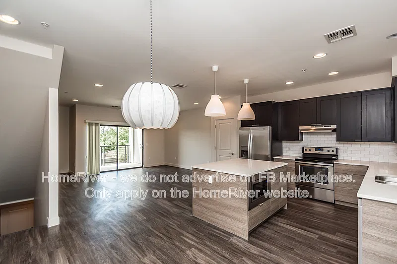 North Tempe — Photo 2