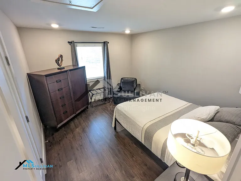 144 E Tryon St #3 — Photo 13