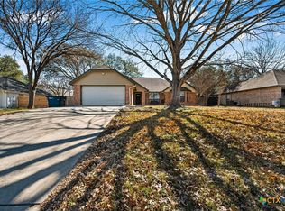 1911 Palace Dr, New Braunfels, TX 78130
