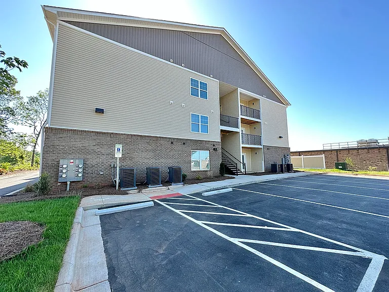 Westbrook Apartments — Photo 2