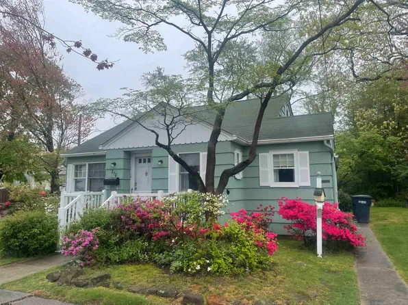 210 W Church St, Absecon, NJ 08201