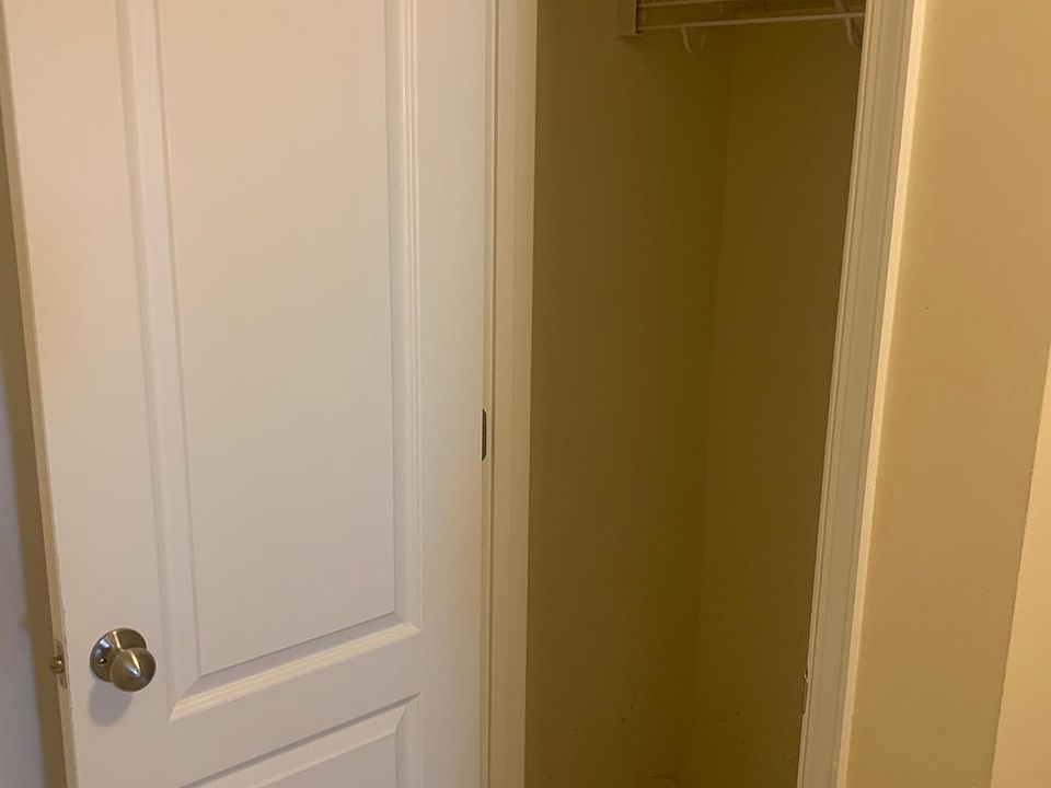 1st image of 7681 Timbercross Ln