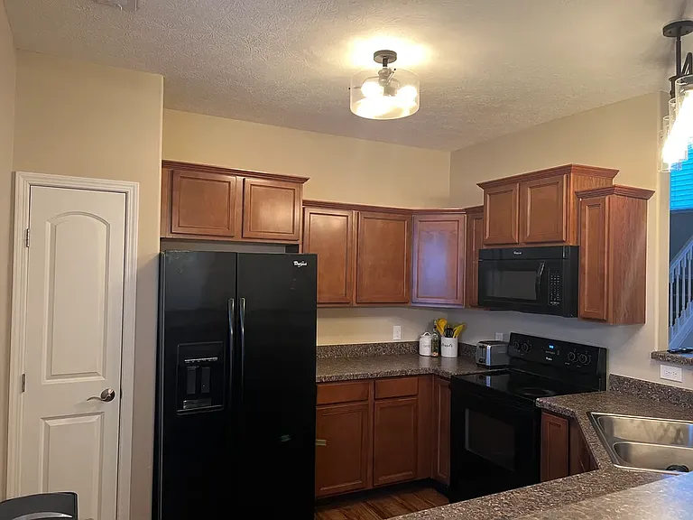 6180 Witherbee Dr — Photo 24