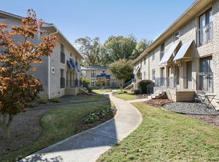 2023 Oakview Rd SE APT 221, Atlanta, GA 30317