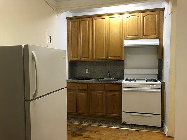 1st image of 11814 83rd Ave #4A