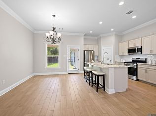 14518 Sterling Oaks Dr, Gonzales, LA 70737