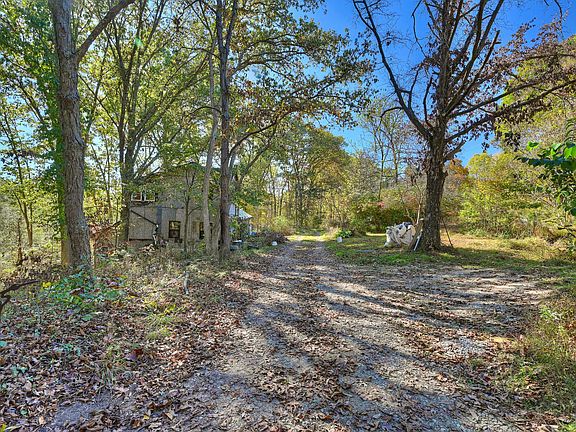 2nd image of 1630 Verona Mount Zion Rd