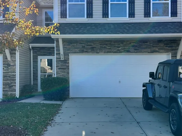 878 Summerlake Dr, Fort Mill, SC 29715