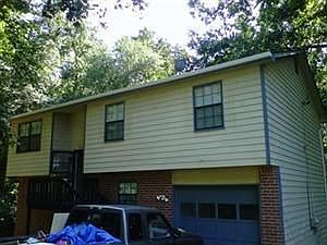 2nd image of 2687 Crestdale Cir