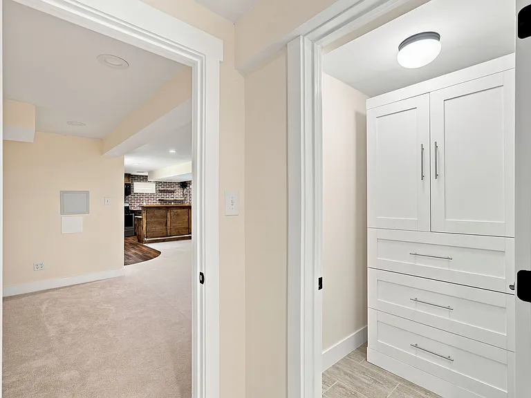 4874 Vermilion Dr — Photo 35