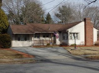 85 Park Ave, Webster, MA 01570