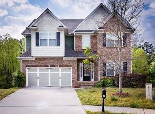143 Lynnfield Cir, Lawrenceville, GA 30045