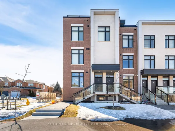 9560 Islington Ave #L109, Vaughan, ON L4H 4Z5