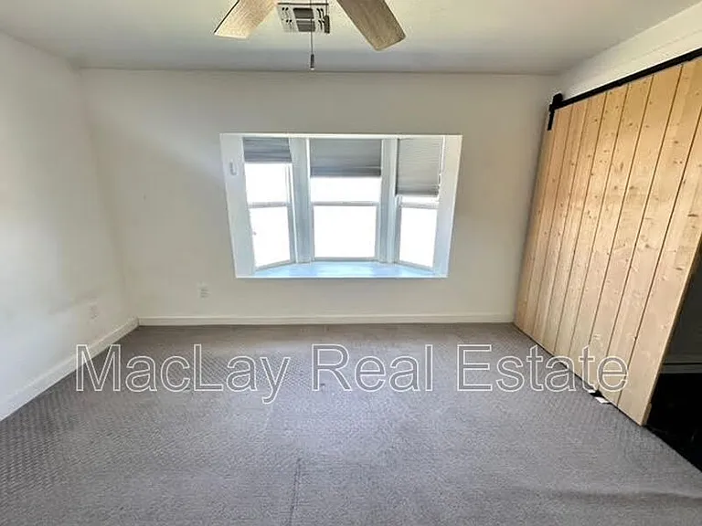 1703 W Lane Ave — Photo 13