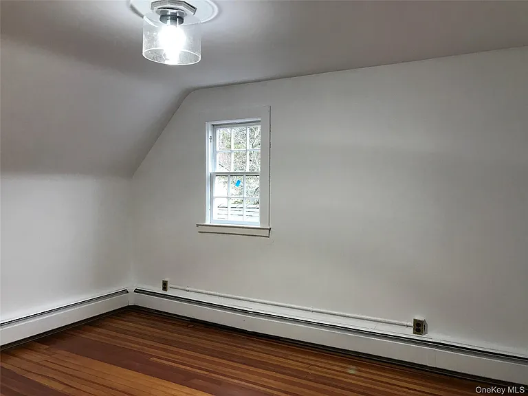 23 Lloyd Harbor Rd — Photo 11