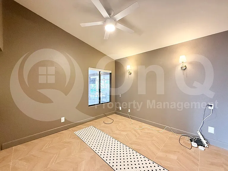 401 S Tiago Dr — Photo 13