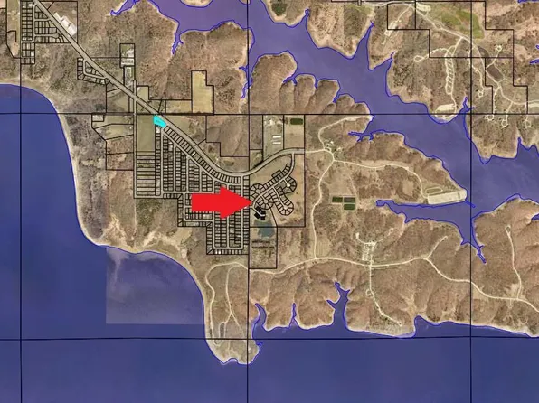 1 Oak Cir, Moravia, IA 52571