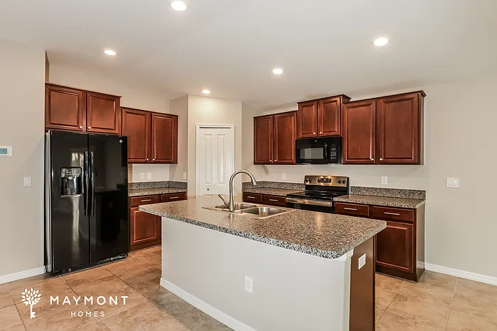 212 English Heritage Pl — Photo 7