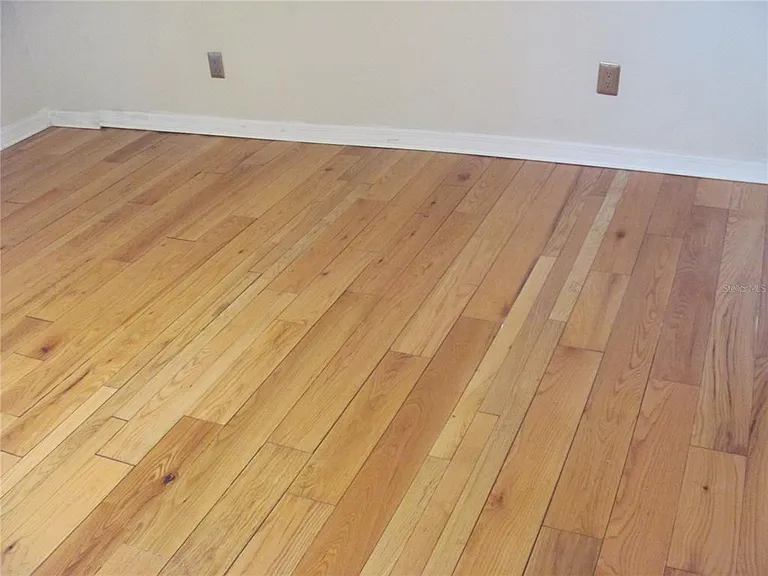 3210 Silkwood Loop — Photo 25